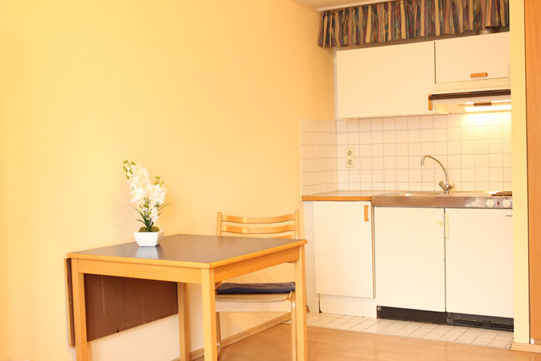 HIB_Single-apartment-Ernst-Reuter-House