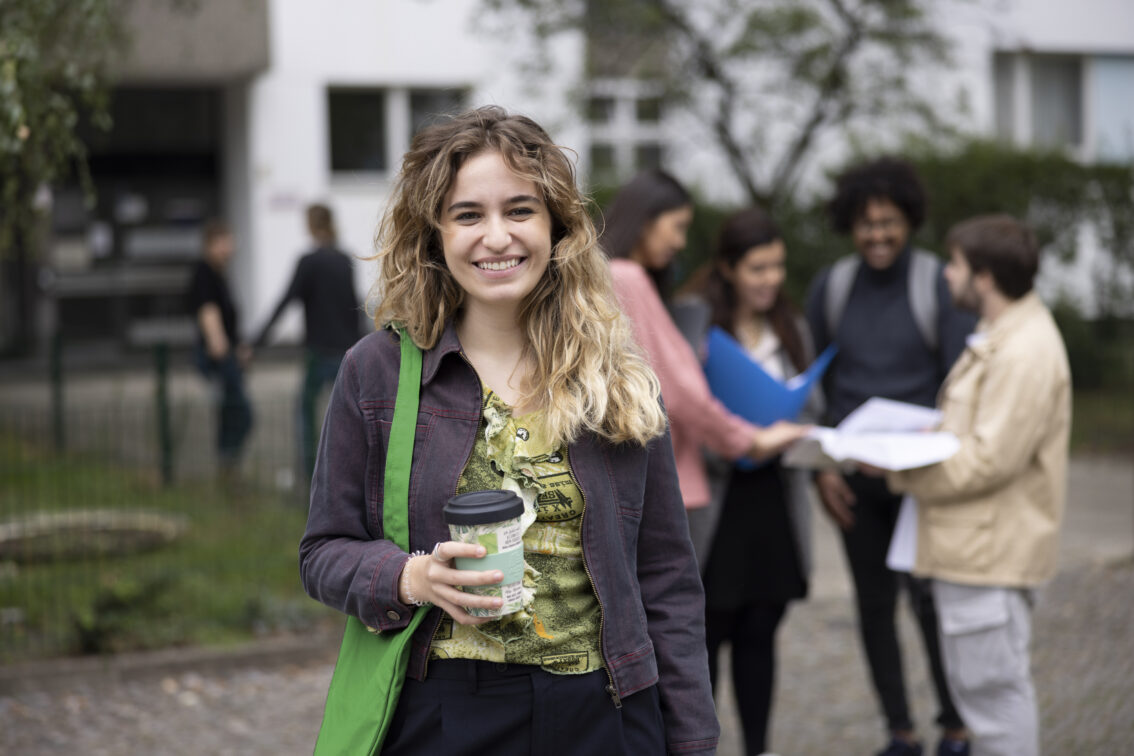 Living in Berlins "City West"